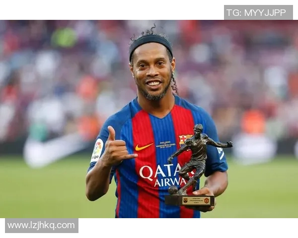 德甲足球明星盘点：那些在绿茵场上闪耀的传奇球员们